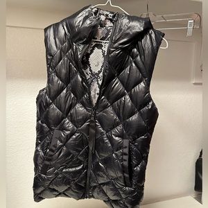 Reversible lululemon hooded vest